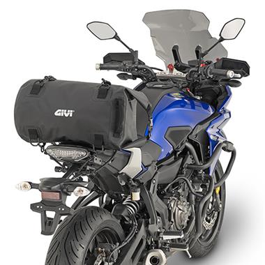 BORSA RULLO DA SELLA GIVI EA114BK IMPERMEABILE 30 LITRI NERO - Della Categoria Borse Produttore Givi - A soli €37.50! Acquista ora su Due Ruote Accessori