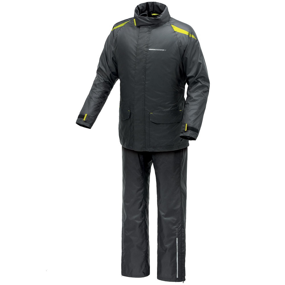 COMPLETO ANTIPIOGGIA DILUVIO DAY 575N NERO GIALLO FLU TUCANO URBANO - Della Categoria Completo Antipioggia Produttore Tucano Urbano - A soli €63.70! Acquista ora su Due Ruote Accessori
