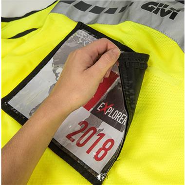 GILET NEW UOMO GIVI AD ALTA VISIBILITÀ NERO-GRIGIO-GIALLO FLUO - Della Categoria Gilet Uomo Produttore Givi - A soli €42.40! Acquista ora su Due Ruote Accessori