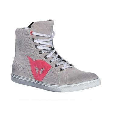 SCARPA STREET BIKER DAINESE DONNA AIR GRIGIO CHIARO-CORALLO - Della Categoria Scarpa Donna Produttore DAINESE - A soli €97.95! Acquista ora su Due Ruote Accessori