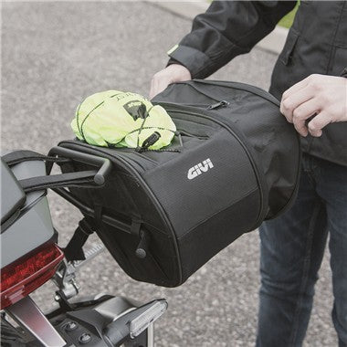 BORSE LATERALI CON STRAPS E CINGHIE 25L