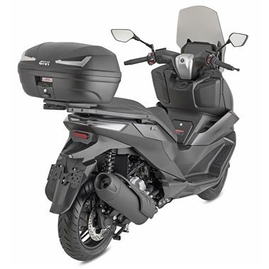 BAULETTO GIVI MONOLOCK NERO 45 LT. CATAD.FUME - Della Categoria Bauletti Produttore Givi - A soli €114.75! Acquista ora su Due Ruote Accessori