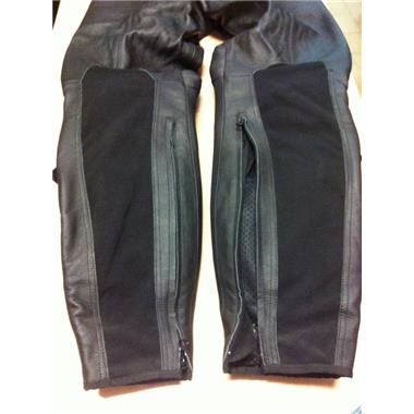 PANTALONE AXO RACER ONE IN PELLE TAGLIA 50 - Della Categoria Abbigliamento Outlet Produttore Axo - A soli €113.75! Acquista ora su dueruoteaccessori.it