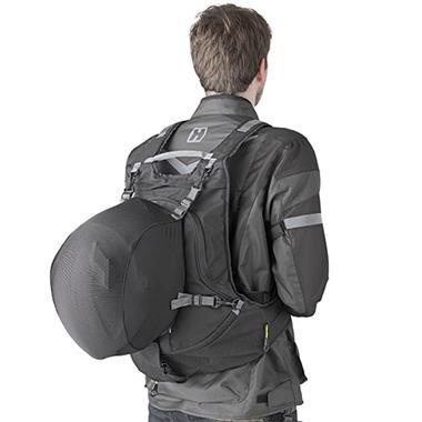 ZAINO ESTENDIBILE EA104C GIVI 24 LITRI CON COPERTINA ANTIPIOGGIA - Della Categoria Zaini Produttore Givi - A soli €59.25! Acquista ora su Due Ruote Accessori