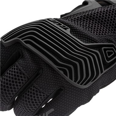 GUANTO G–THREE PRO T-UR PRIMAVERA-ESTATE UOMO NERO - Della Categoria Guanti Estivi Uomo Produttore T.UR - A soli €35.90! Acquista ora su Due Ruote Accessori