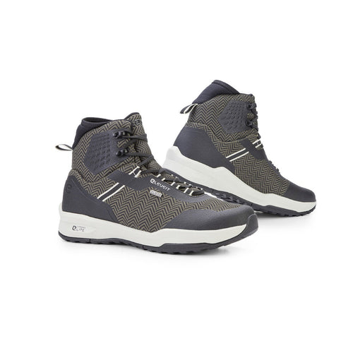 SCARPA ELEVEIT DIVERGE WP NERO VERDE OLIVA - Della Categoria Scarpa Uomo Produttore ELEVEIT - A soli €97.45! Acquista ora su Due Ruote Accessori