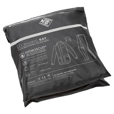 COMPLETO ANTIPIOGGIA DILUVIO DAY 575N NERO TUCANO URBANO - Della Categoria Completo Antipioggia Produttore Tucano Urbano - A soli €67.50! Acquista ora su Due Ruote Accessori